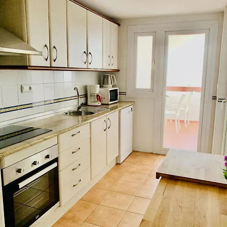 Penthouse Mit Private Dachterrasse Und Blick Auf Das Meer, Berge ,Hafen Estepona Exterior photo
